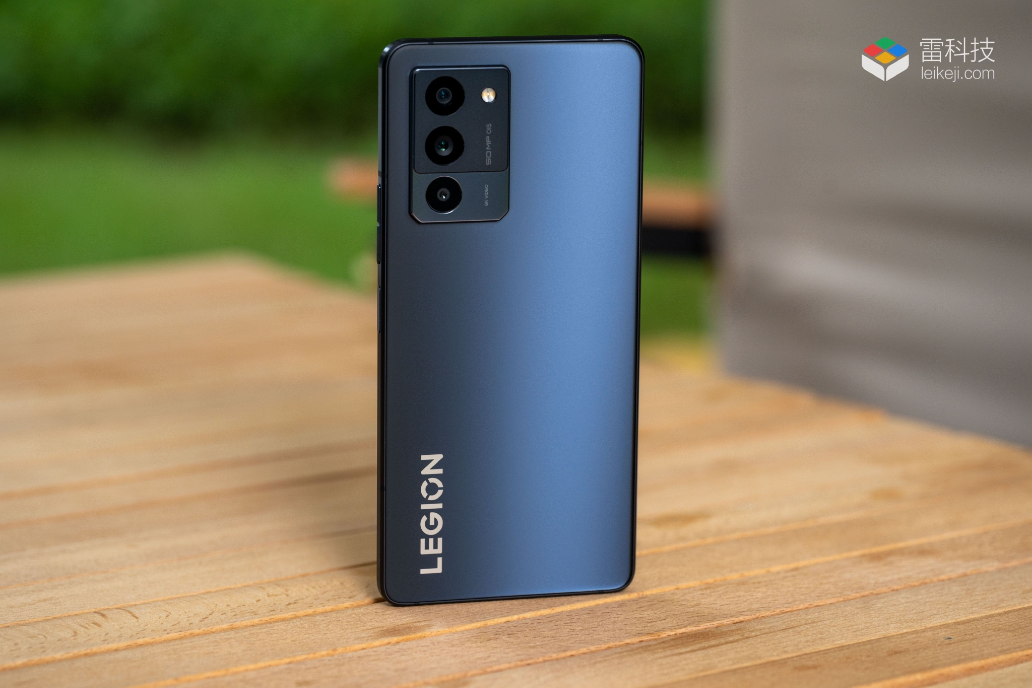 眼看时间来到2022年,我们发现当前游戏手机的确变得不一样了——仿佛