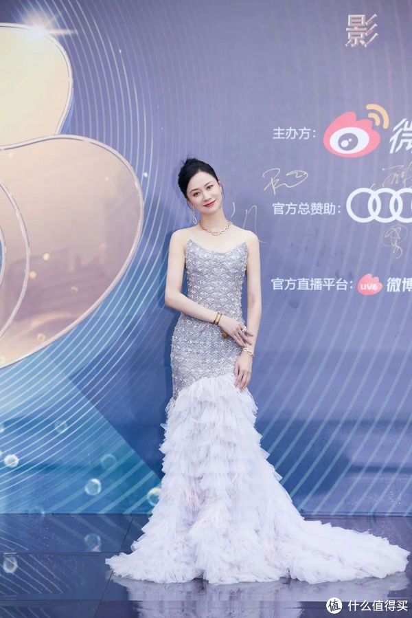 她才是真正的 顶级名媛 ！红毯生图艳压所有女明星休闲区蓝鸢梦想 - Www.slyday.coM