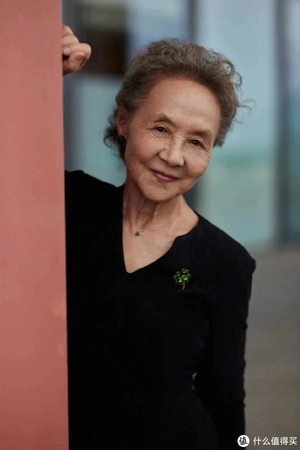 她才是真正的 顶级名媛 ！红毯生图艳压所有女明星休闲区蓝鸢梦想 - Www.slyday.coM