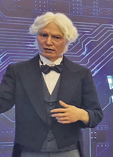 拍卖网|仿生人形机器人“法拉第”来讲电磁学