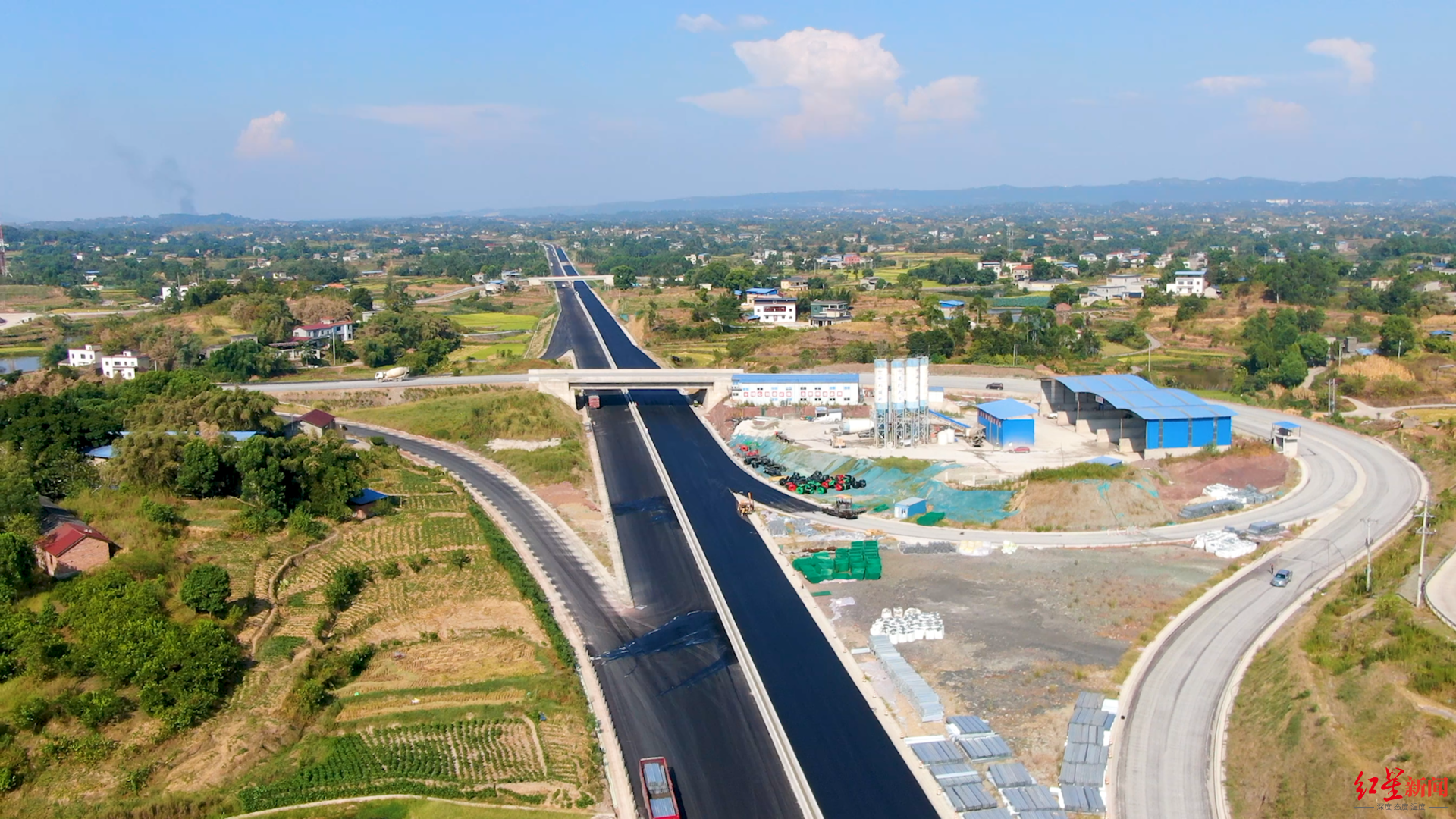 泸永高速公路全线全幅贯通|高速公路|路段|高速_新浪新闻
