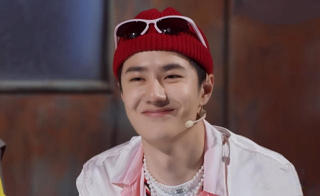 《这街5》第二期，王一博成最佳编剧，四位街舞大神同台Battle休闲区蓝鸢梦想 - Www.slyday.coM