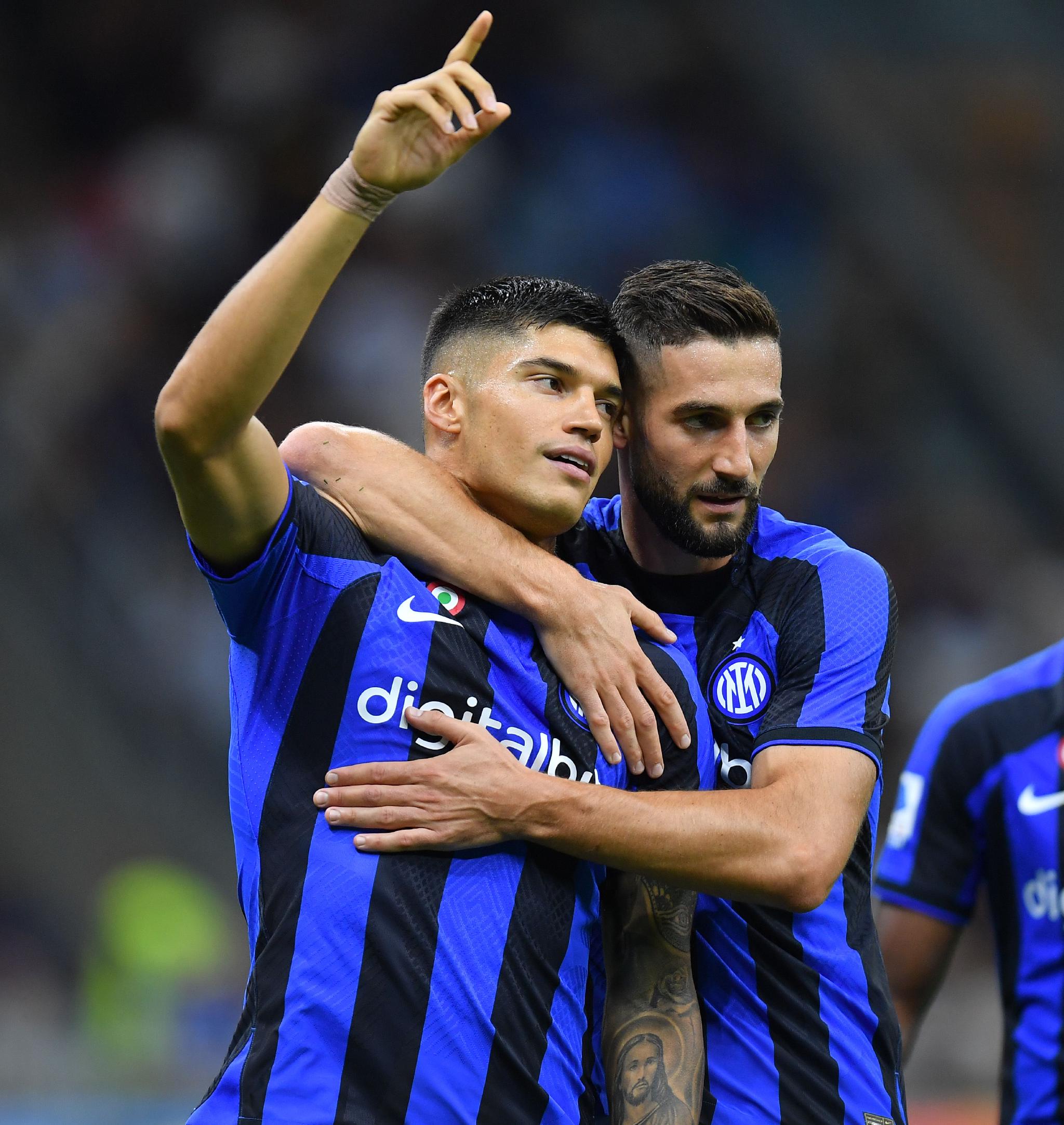 足球意甲国际米兰胜斯佩齐亚