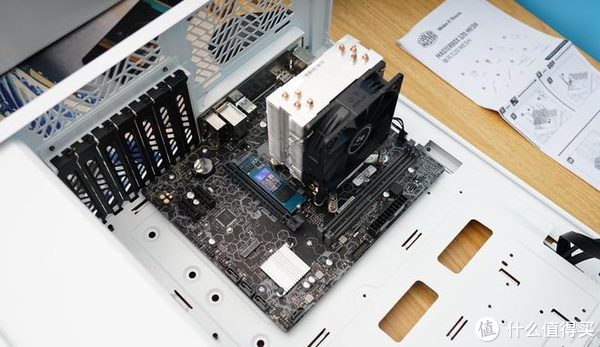 好机箱也能提升使用体验：酷冷至尊MB520MESH中塔机箱分享休闲区蓝鸢梦想 - Www.slyday.coM
