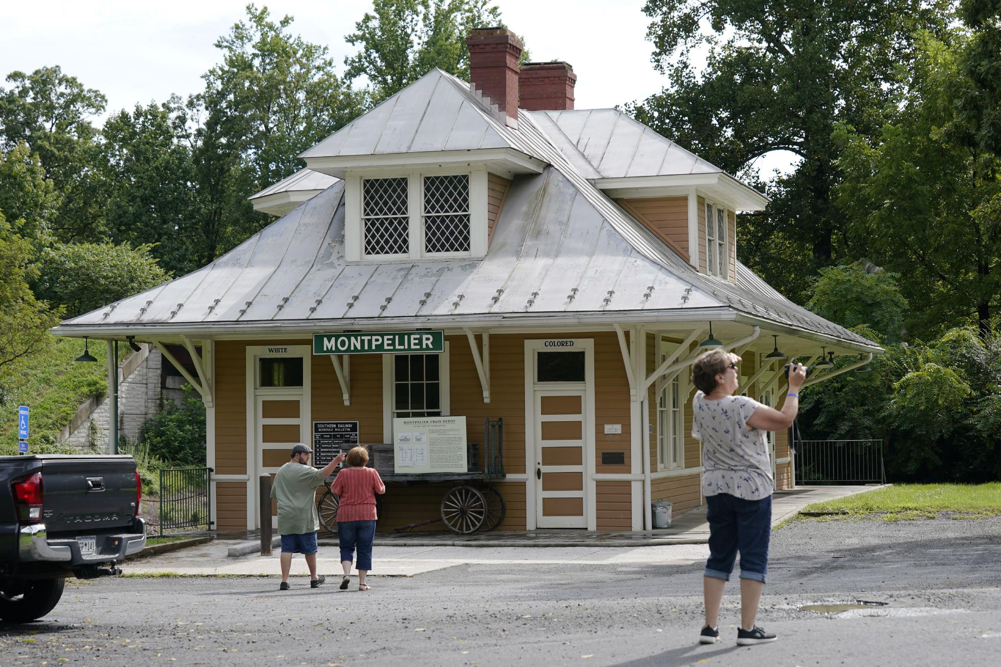 怕误会 美国停用蒙彼利埃车站邮局|蒙彼利埃|邮局|弗吉尼亚州_新浪