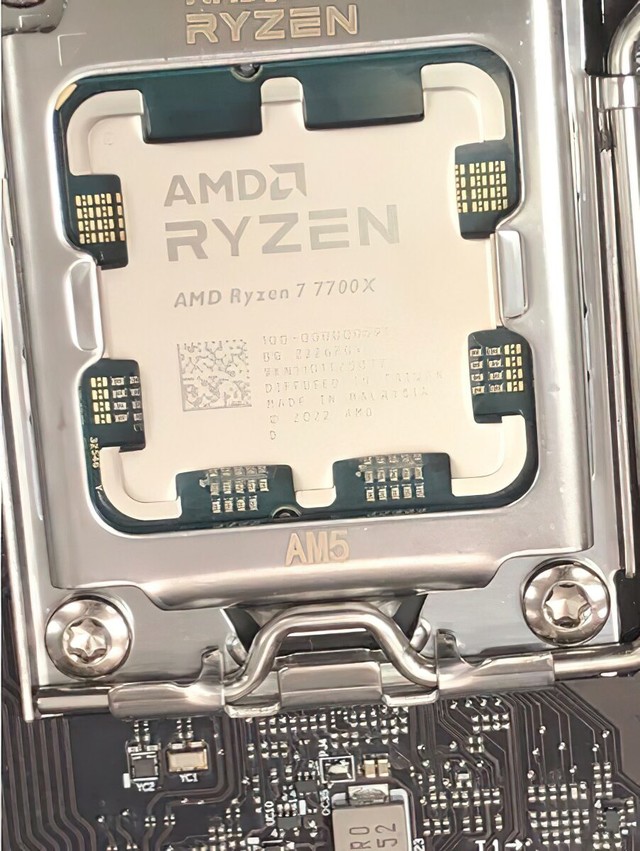 amd锐龙ryzen7 7700x零售版桌面cpu首次现身__财经头条