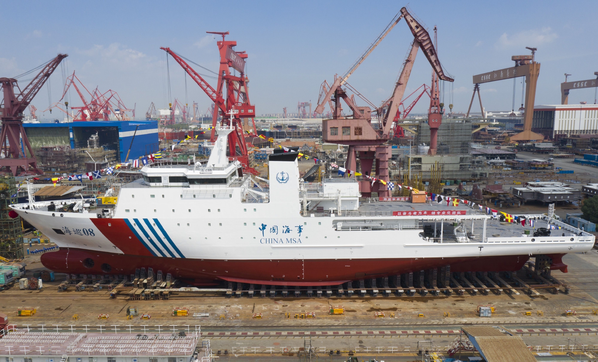 新华全媒从造船数据看中国经济韧性