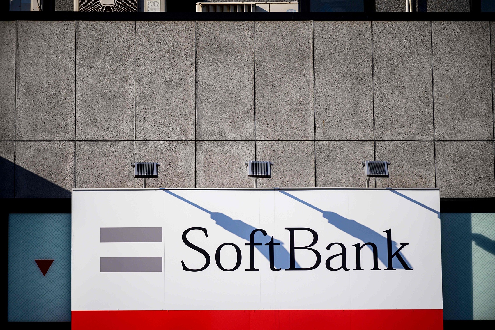 减持阿里340亿美元后,软银cfo回应:为安抚投资者,展现财务实力__财经