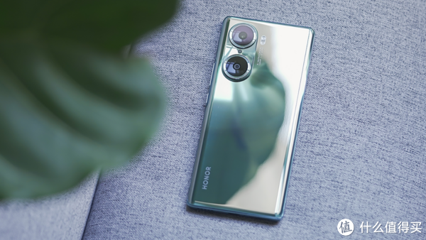 这四款机子共用的这块 hm2 传感器发布于 2020 年 9 月份,是一块 1/1.