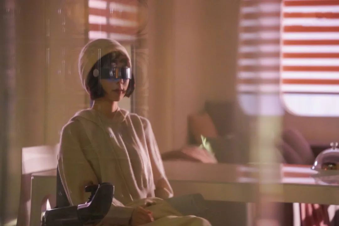 邓紫棋「不想回家」挑战饰演残障人士，全程坐着演完MV休闲区蓝鸢梦想 - Www.slyday.coM