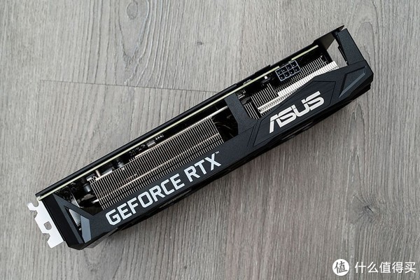 甜品卡回来了 — 华硕ats 3060-o12g-gaming巨齿鲨开箱评测__财经头条