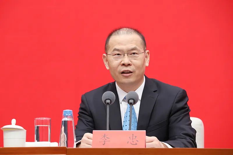 人社部重大宣布:养老保险全国统筹,正在抓紧实施|就业_新浪财经_新浪