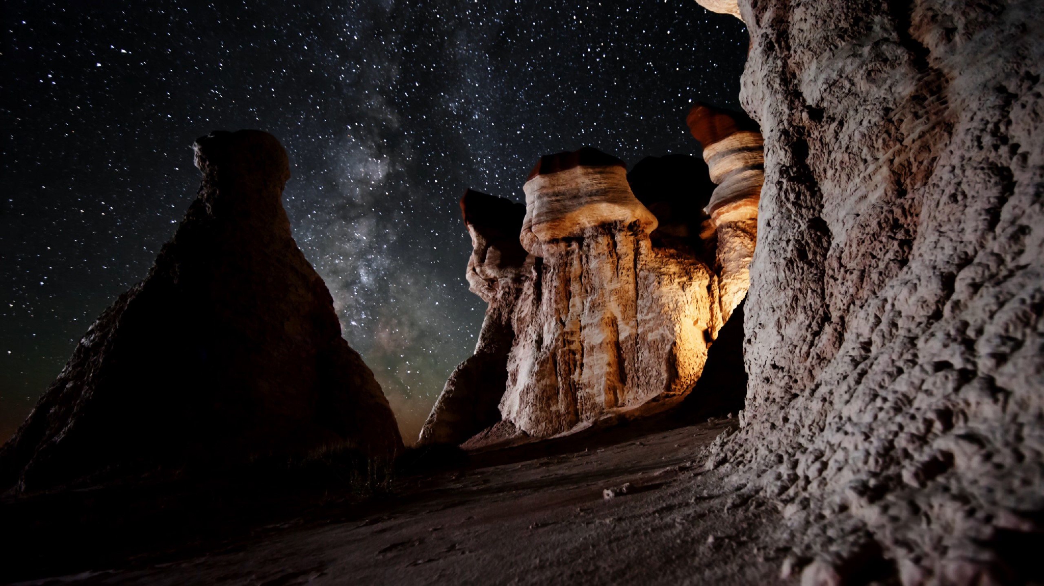 宏碁暗影骑士xr272u p评测:首搭lg ips 2k曲屏,电竞与色彩兼得__财经