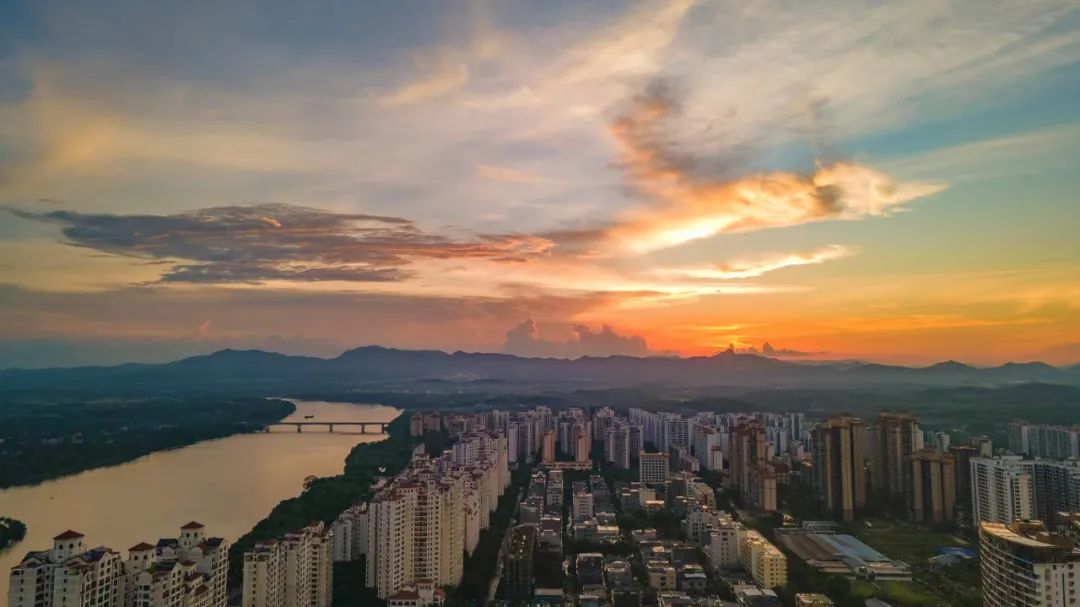 2030年全面禁售燃油车,为什么先出手的是海南 | 新京智库|新能源汽车_