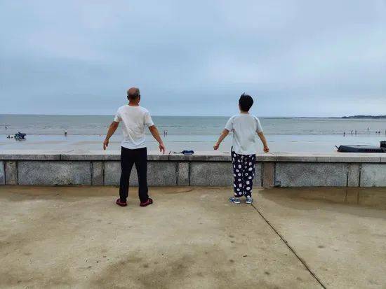 海景房5万元一套！“中国最美海岸线”玩砸的楼市游戏休闲区蓝鸢梦想 - Www.slyday.coM