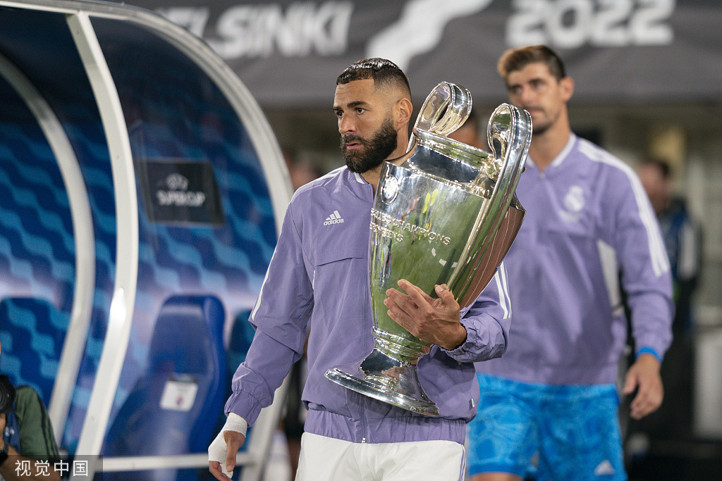 金球奖没有悬念了他不是背锅侠他是欧洲最佳本泽马