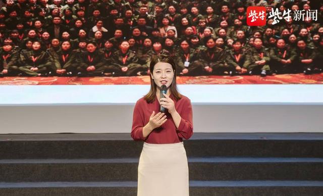 展望新时代 颂歌“她”精彩——《知乎女性》开播5周年分享会成功举办休闲区蓝鸢梦想 - Www.slyday.coM