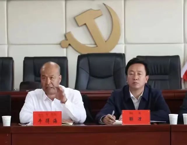 "牛书记"的新搭档|县委书记_新浪财经_新浪网