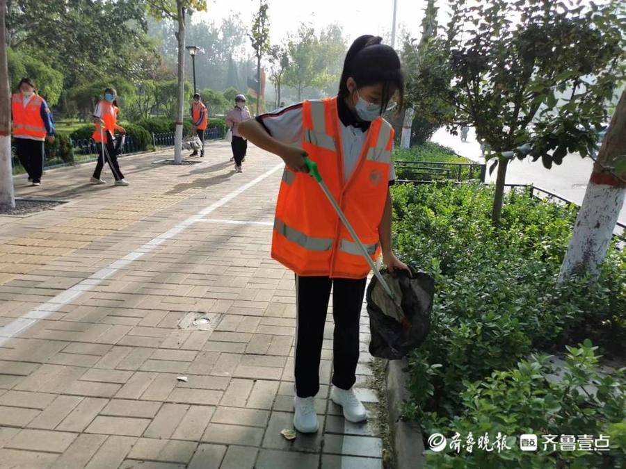 德州中学生化身环卫工人,体验城市美容师的日常工作|环卫|德州市|环卫