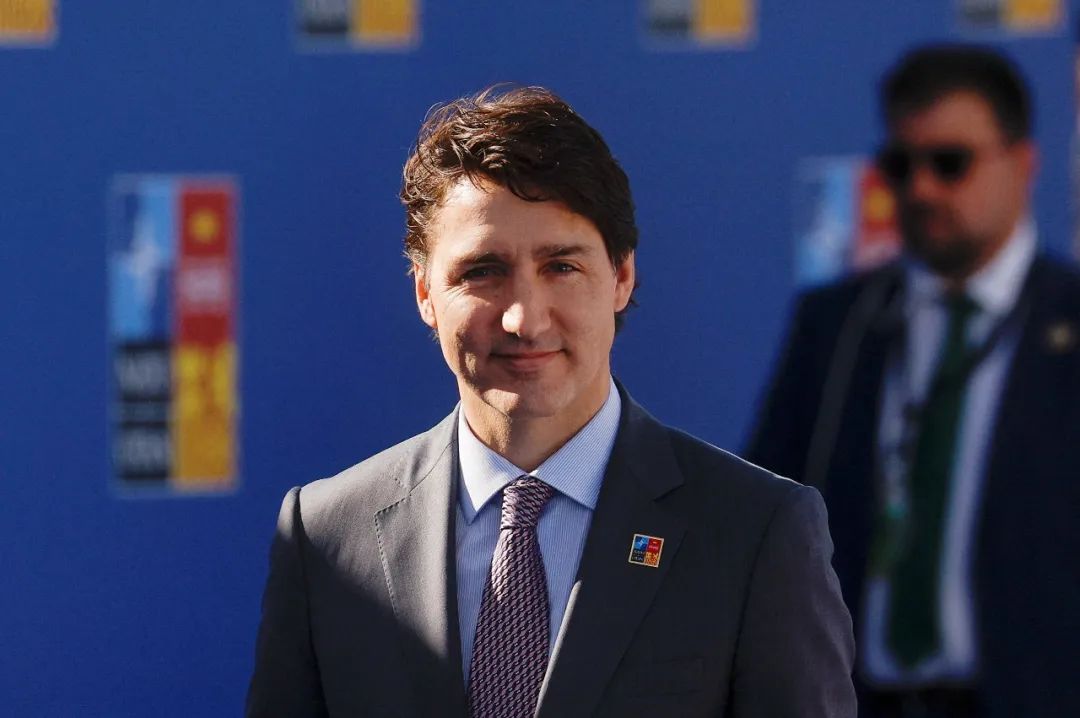 斯托尔滕贝格访问加拿大的时间是24日至26日.