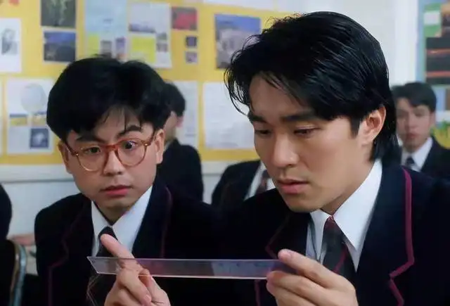 周星驰黄金搭档定居苏州农村,去菜场赶集满载而归,称菜比香港新鲜便宜