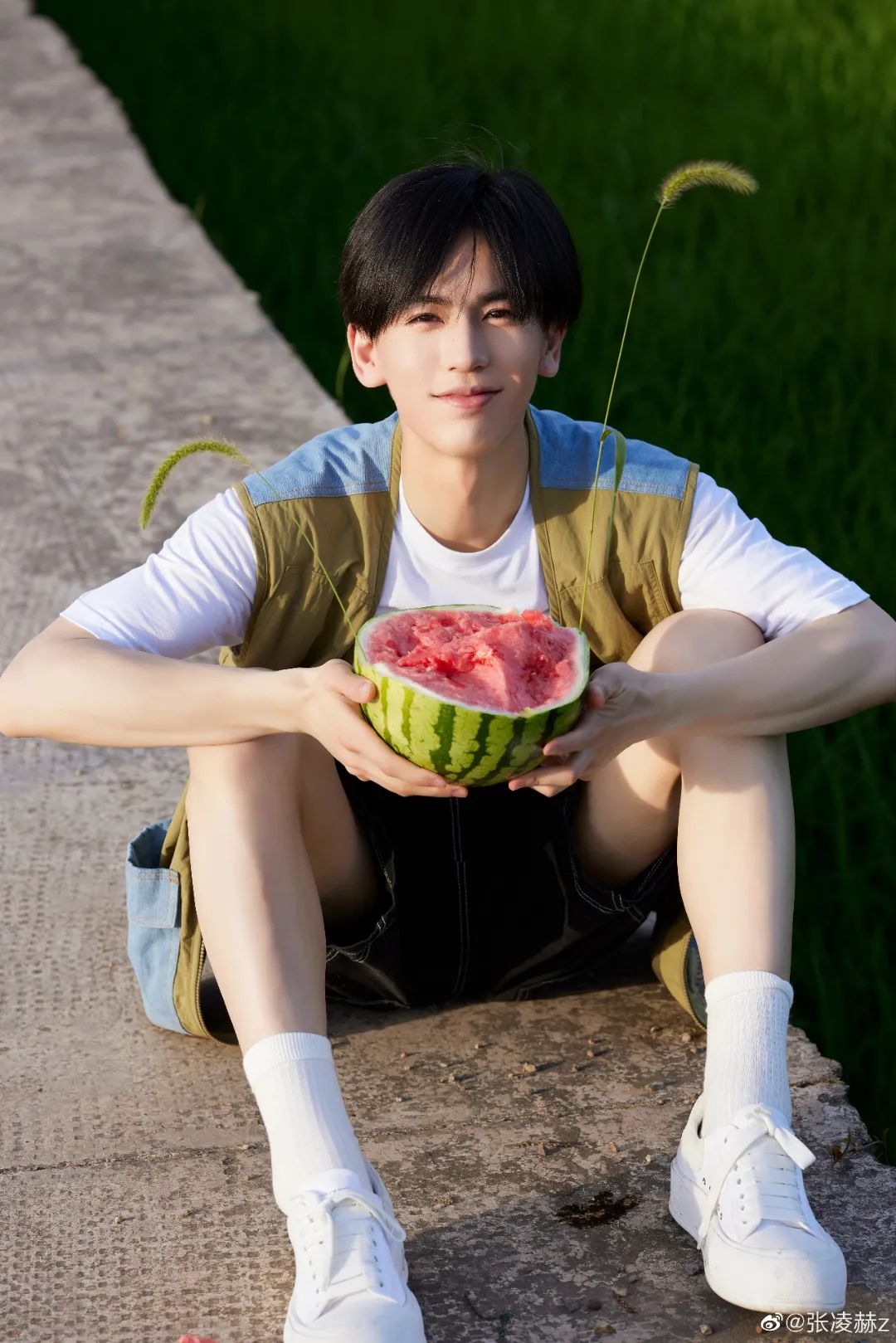 这手臂94,这腹肌,真不错!