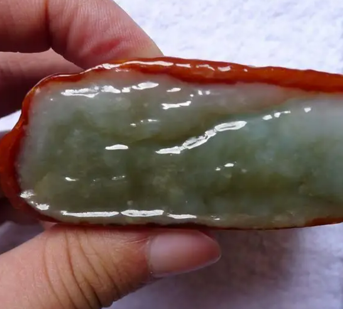 翡翠原石的红雾是如何形成的?|翡翠|原石|氧化_新浪新闻