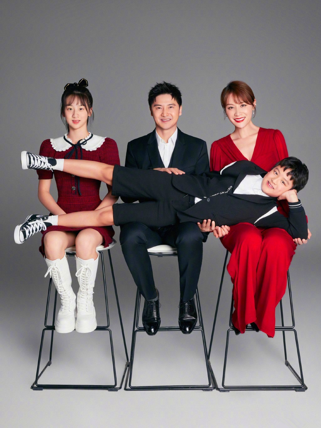 也正是因为久未露面,如今已14岁的田雨橙身高已达1米7了,并且遗传到了