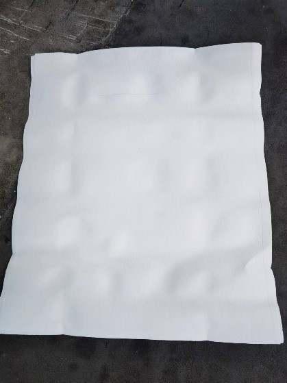 今年京东中秋礼盒的包装，居然是从海洋中打捞的塑料瓶和甘蔗渣做的休闲区蓝鸢梦想 - Www.slyday.coM