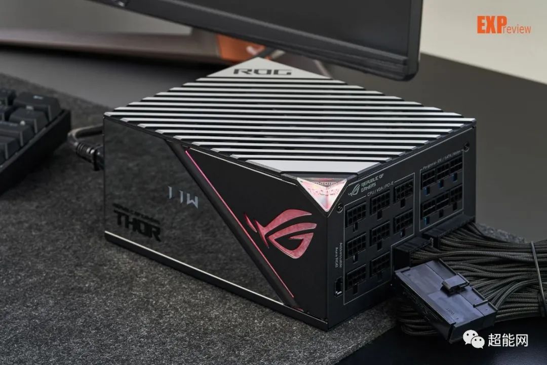 华硕rog雷神thor1200wplatinumii电源评测面对次世代显卡也能无所畏惧