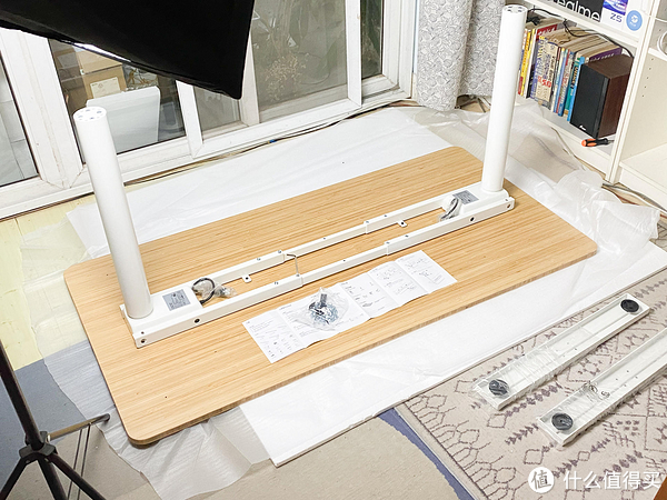 忍了三年我受够了，重新打造清爽客厅书房桌面和书架，不再是垃圾堆，边设计边改造（改变上篇）休闲区蓝鸢梦想 - Www.slyday.coM