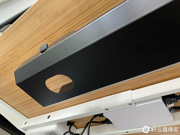 忍了三年我受够了，重新打造清爽客厅书房桌面和书架，不再是垃圾堆，边设计边改造（改变上篇）休闲区蓝鸢梦想 - Www.slyday.coM