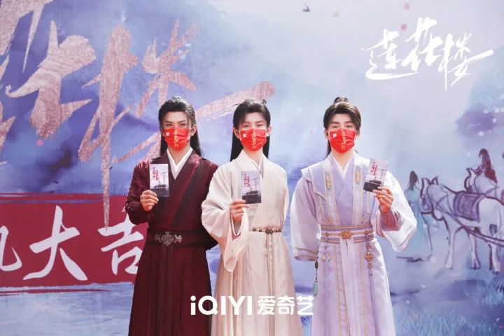 代拍互殴？打起来了…不是拍戏！一剧组声明→休闲区蓝鸢梦想 - Www.slyday.coM