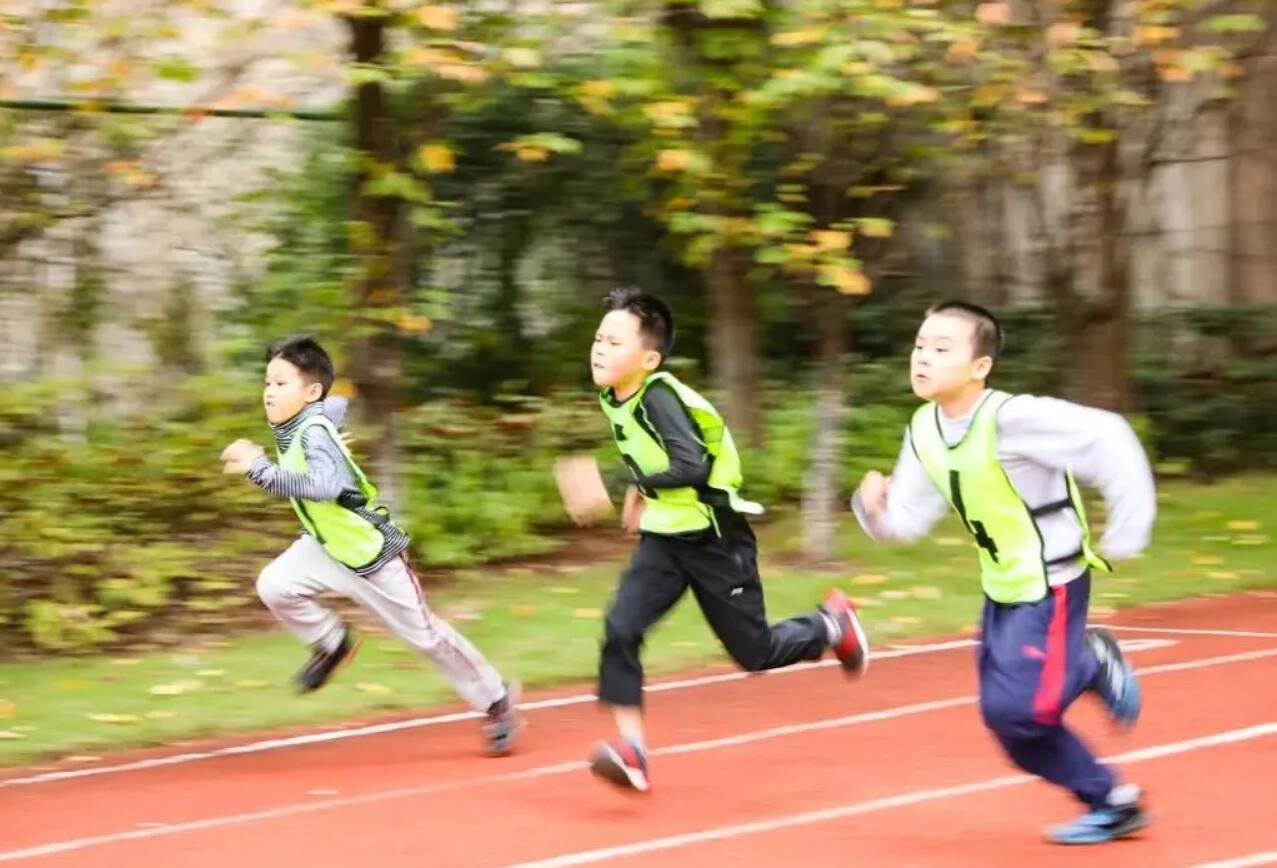 不适合小学生的几项运动,长跑也在其中,你中招了么休闲区蓝鸢梦想 - Www.slyday.coM 不适合小学生的几项运动,长跑也在其中,你中招了么休闲区蓝鸢梦想 - Www.slyday.coM