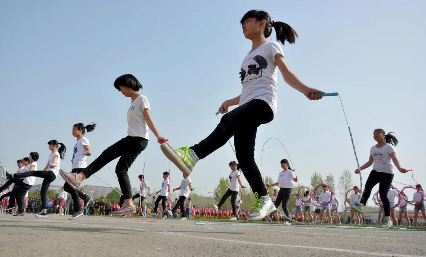 不适合小学生的几项运动,长跑也在其中,你中招了么休闲区蓝鸢梦想 - Www.slyday.coM 不适合小学生的几项运动,长跑也在其中,你中招了么休闲区蓝鸢梦想 - Www.slyday.coM