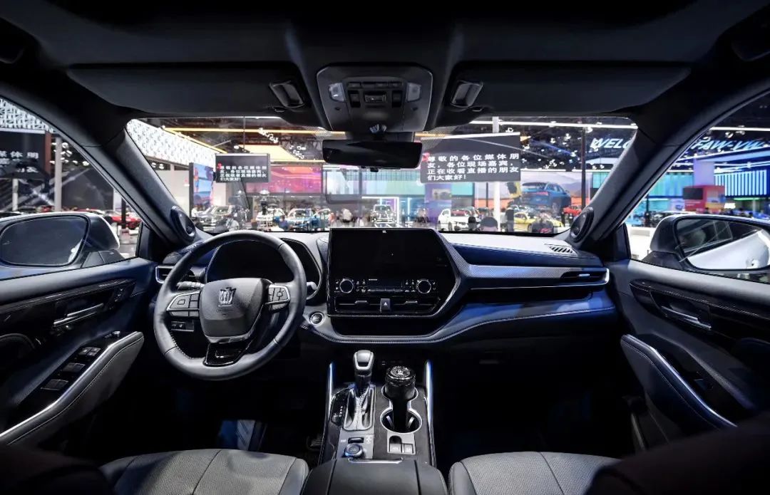 音频｜皇冠陆放2.0T领衔 成都车展三款大空间SUV值得关注