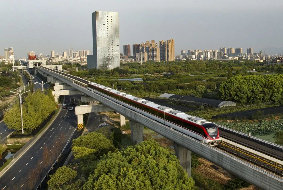 金义线开通初期运营 浙江金华市迈入轨道交通新时代__财经头条