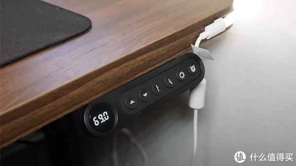 桌搭就是光的艺术吧，没完没了的折腾，这套智能灯光网红桌面是你的菜吗休闲区蓝鸢梦想 - Www.slyday.coM