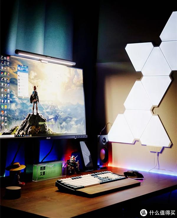 桌搭就是光的艺术吧，没完没了的折腾，这套智能灯光网红桌面是你的菜吗休闲区蓝鸢梦想 - Www.slyday.coM