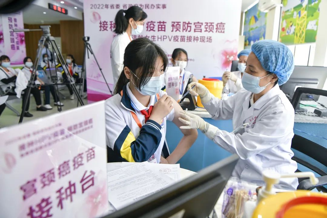 九价hpv疫苗扩龄接种这些问题仍待解决