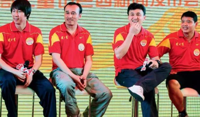 张效瑞接替李章洙!健力宝六小天鹅再聚首,仅剩一人赋闲最可惜|张效瑞|李铁|李章洙_新浪新闻