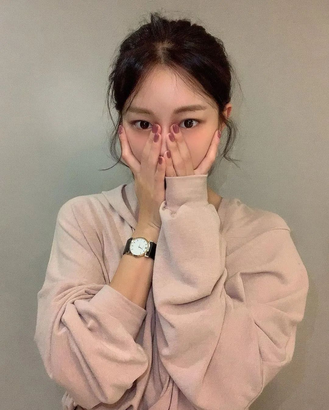 出游必备！超实用的双手拍照姿势合集！休闲区蓝鸢梦想 - Www.slyday.coM