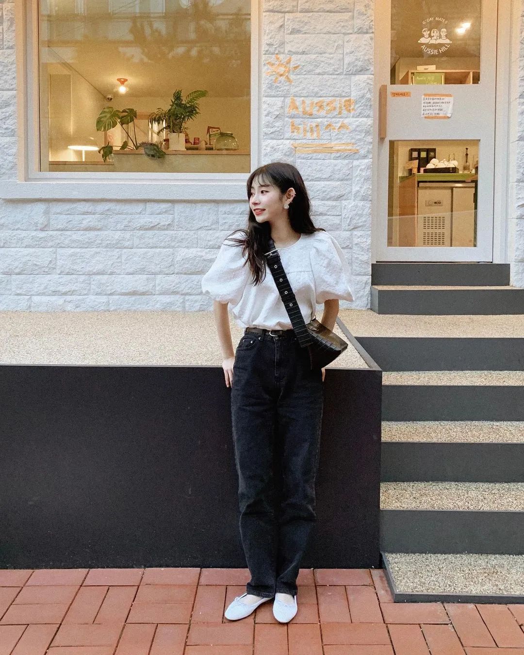 出游必备！超实用的双手拍照姿势合集！休闲区蓝鸢梦想 - Www.slyday.coM