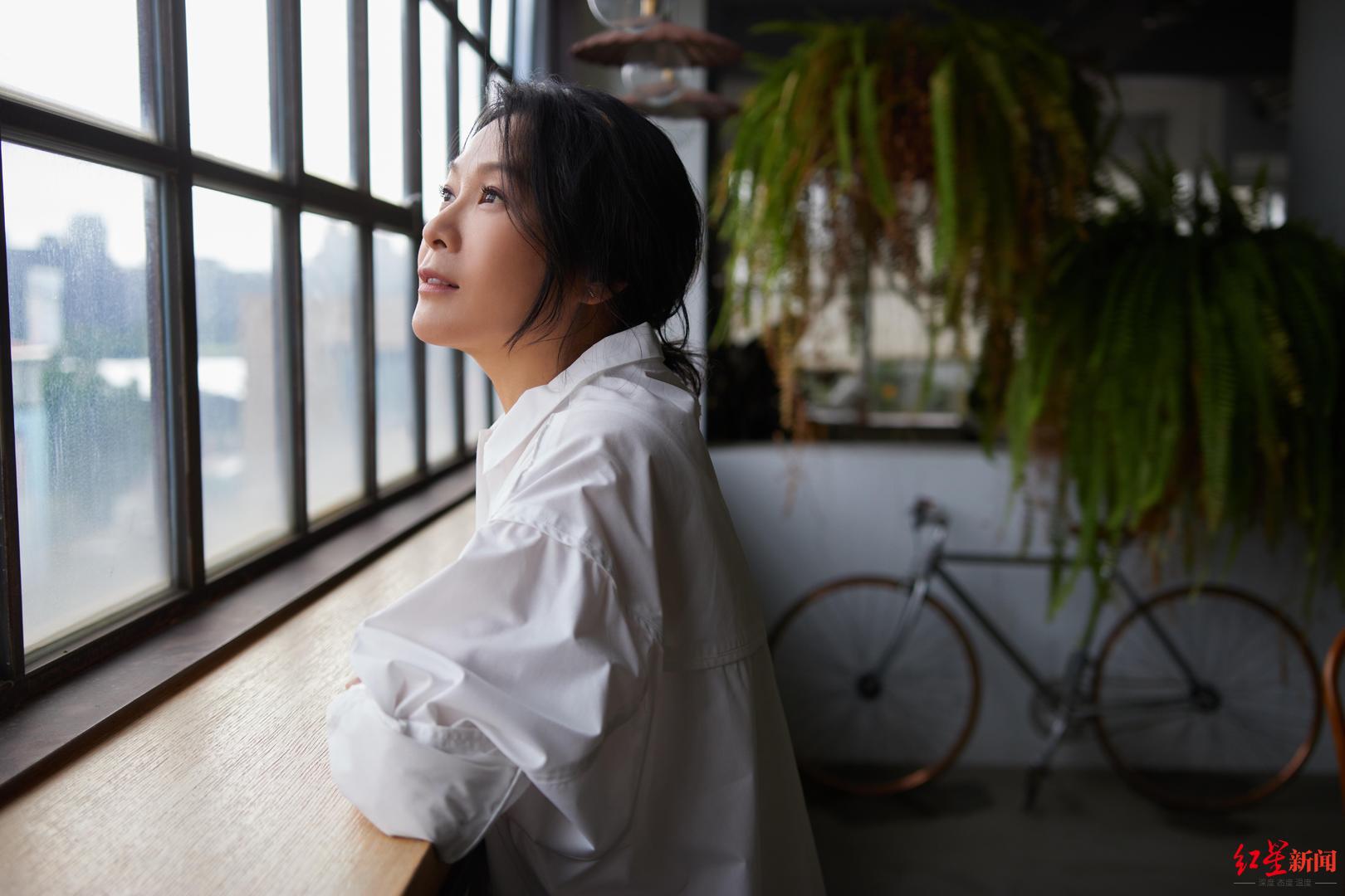 刘若英《飞行日》巡演重启 梦幻联动林依晨,贾静雯,桂纶镁