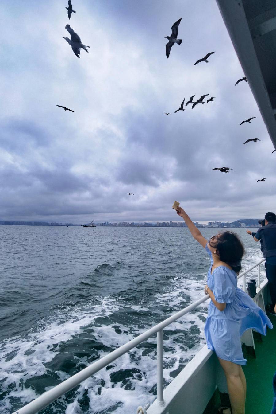 太美了吧！随手一拍就是大片，这是你不能错过的精致威海休闲区蓝鸢梦想 - Www.slyday.coM