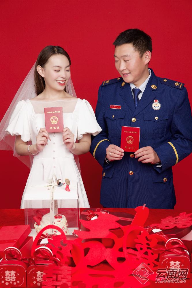 太甜了！增援重庆灭火归来的云南“蓝朋友”结婚啦休闲区蓝鸢梦想 - Www.slyday.coM