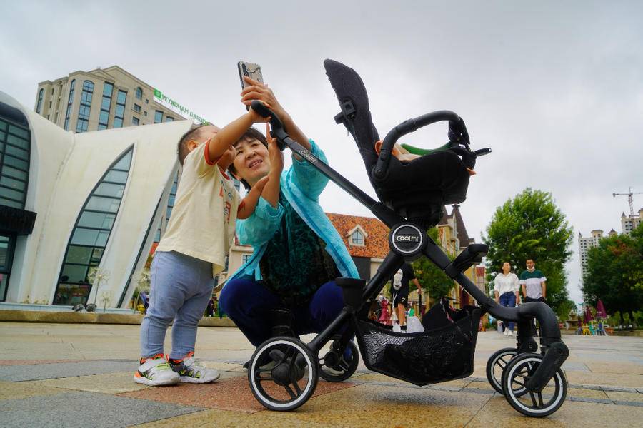 太美了吧！随手一拍就是大片，这是你不能错过的精致威海休闲区蓝鸢梦想 - Www.slyday.coM