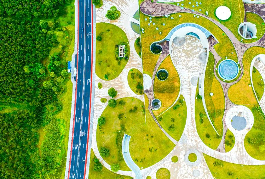 太美了吧！随手一拍就是大片，这是你不能错过的精致威海休闲区蓝鸢梦想 - Www.slyday.coM