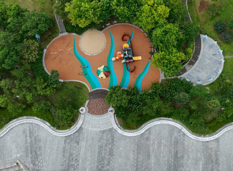 太美了吧！随手一拍就是大片，这是你不能错过的精致威海休闲区蓝鸢梦想 - Www.slyday.coM