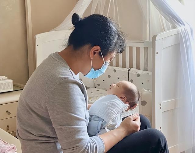 婆婆没空伺候月子,送4斤“金条”当礼物,儿媳:这是拿钱砸我!休闲区蓝鸢梦想 - Www.slyday.coM 婆婆没空伺候月子,送4斤“金条”当礼物,儿媳:这是拿钱砸我!休闲区蓝鸢梦想 - Www.slyday.coM